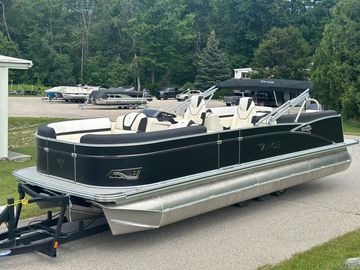 2025 Tahoe 2585 Cascade QL
