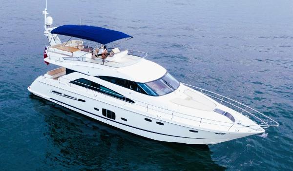 2010 Fairline Squadron 55