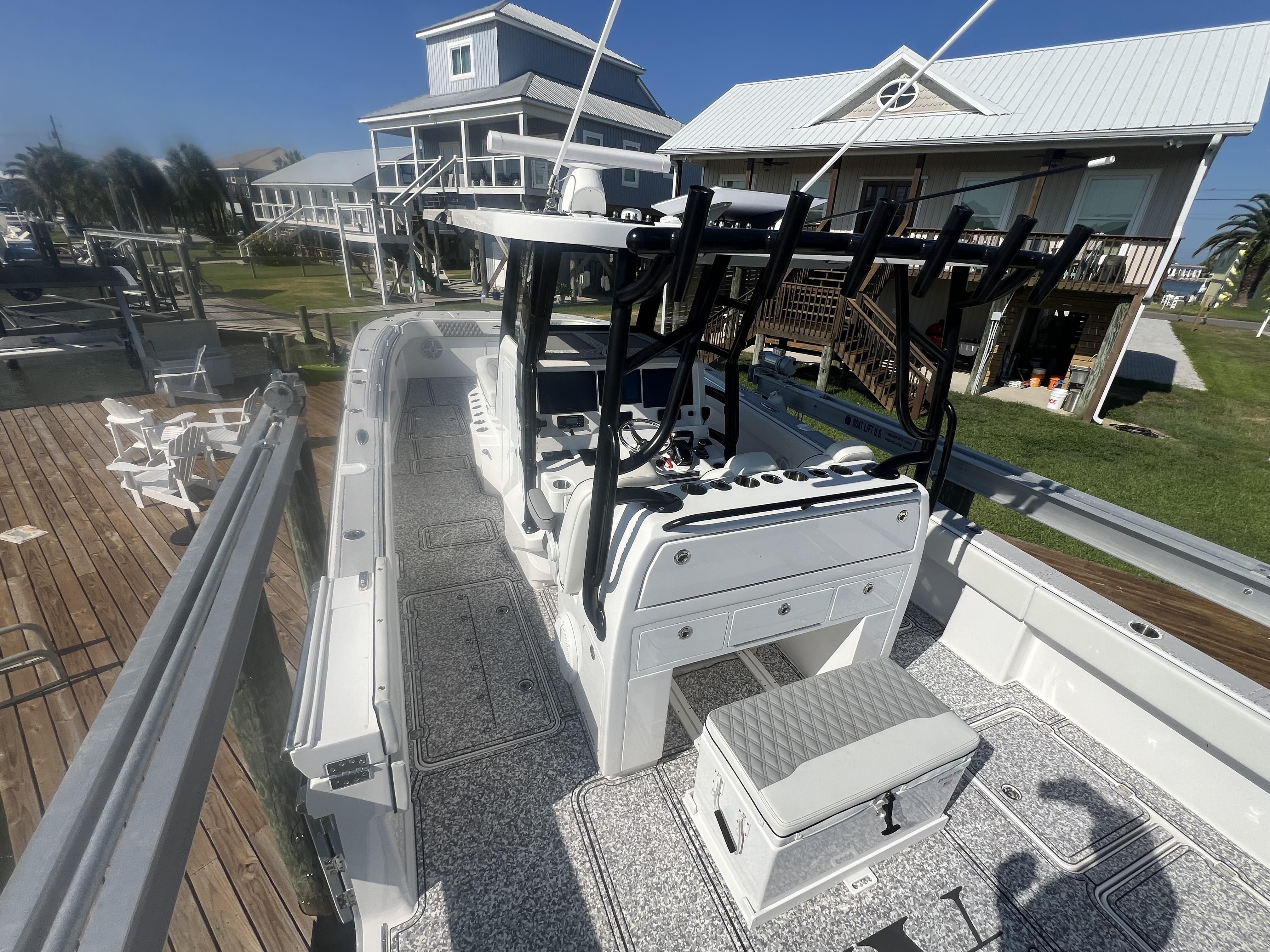 2024 Invincible 35 Catamaran