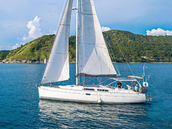 2011 Hanse 400
