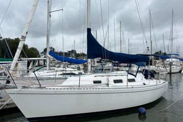1988 J Boats J/28