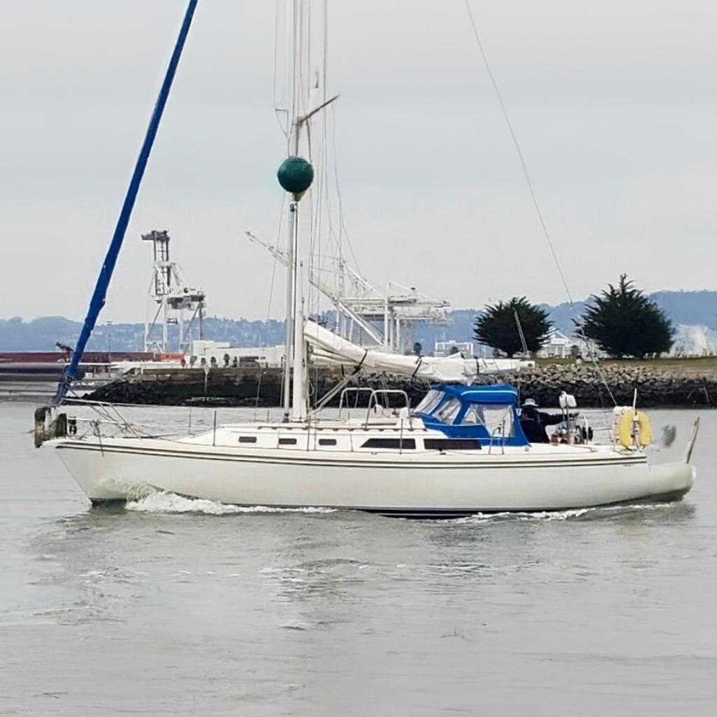 1988 Catalina 34 Mk I