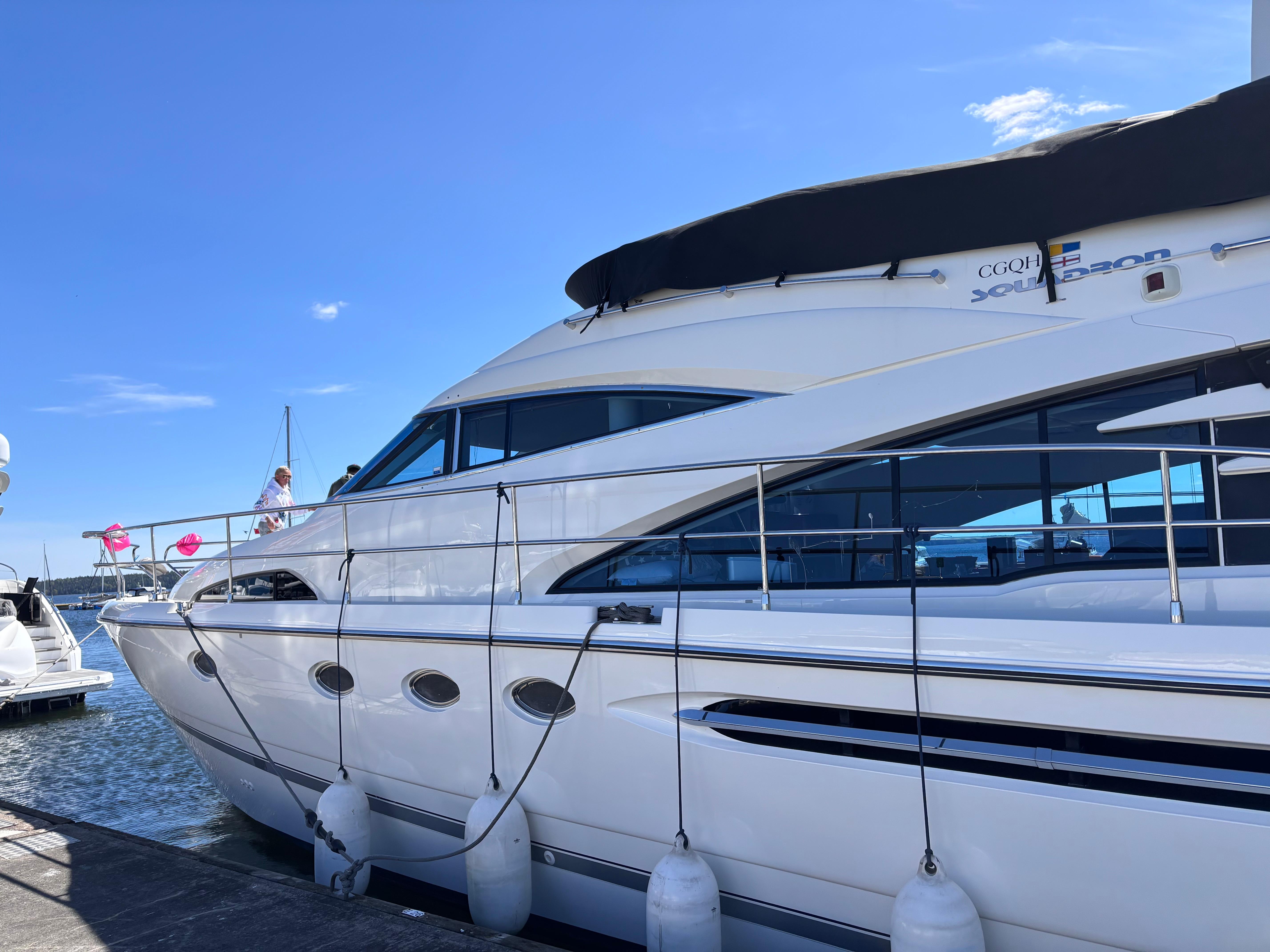 Fairline Squadron 58