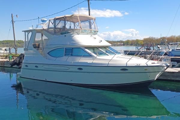1999 Maxum 4100 SCA