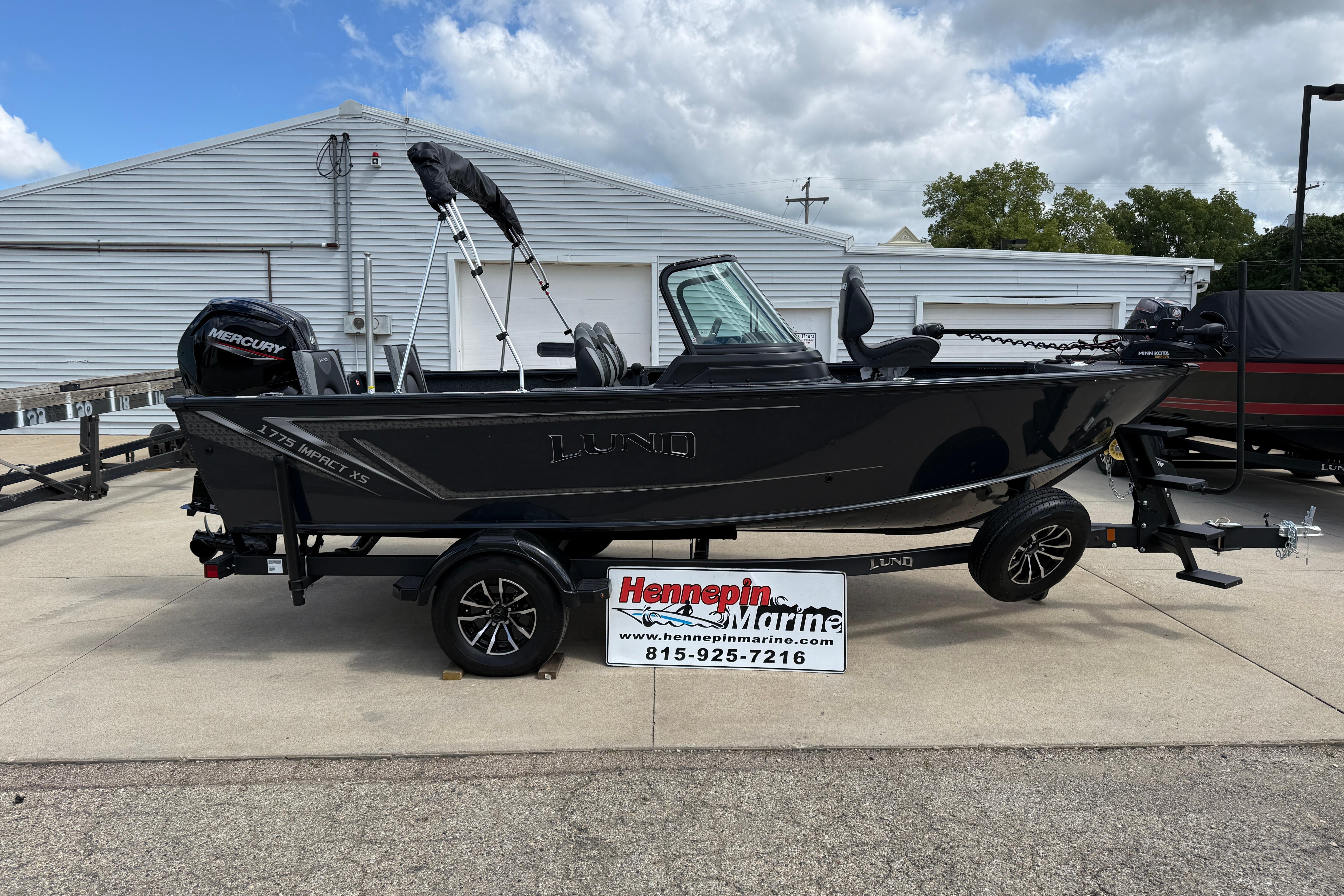 2026 Lund 1775 Impact XS Sport