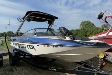 2010 Malibu Wakesetter 20 VTX
