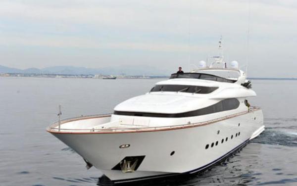 2010 Maiora 32m