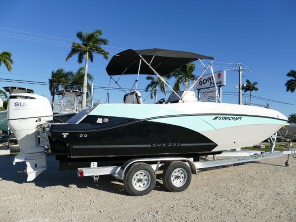 2024 Starcraft SVX 231 CC Center Console