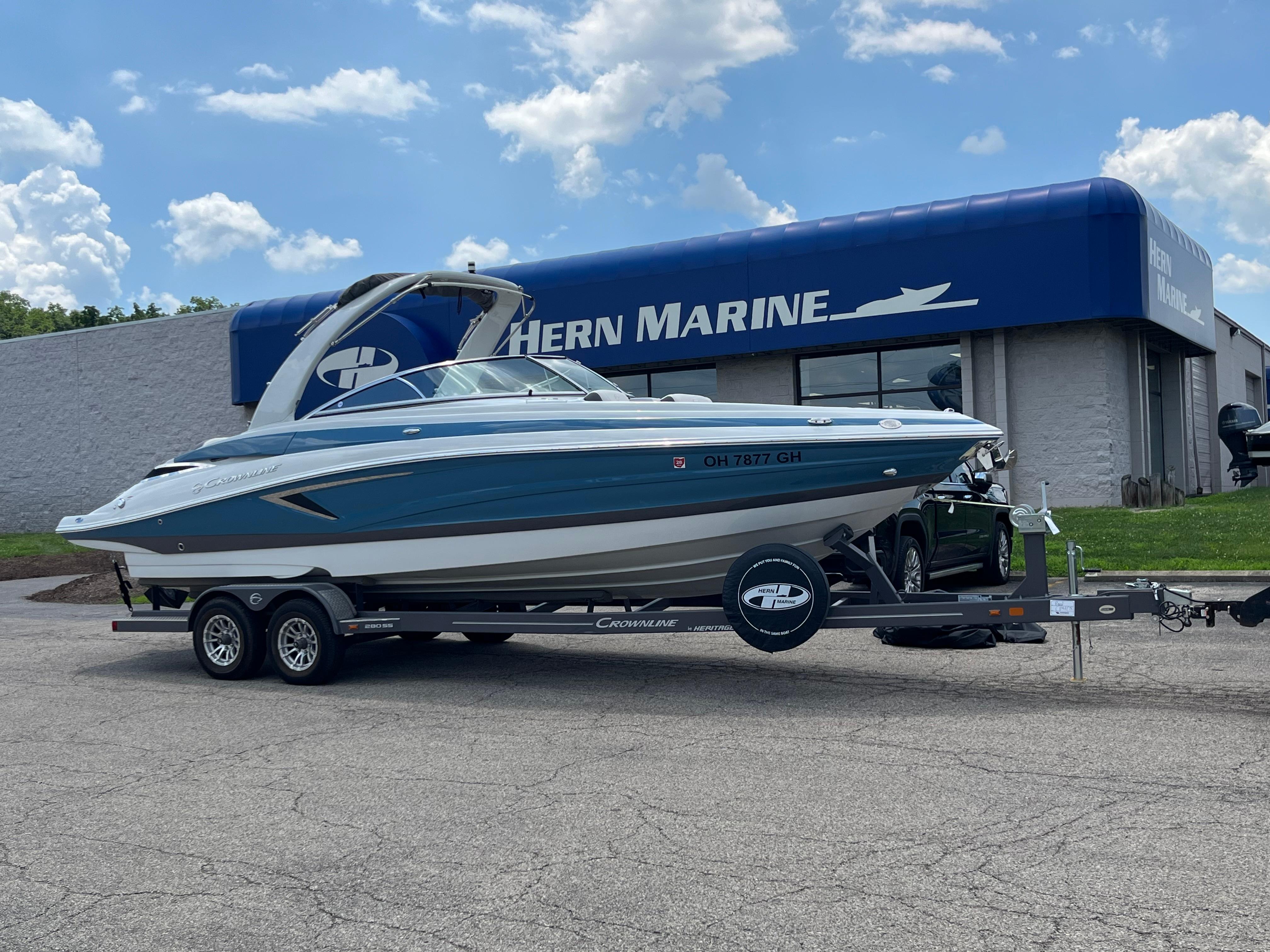 Crownline 280 SS 2022 Crownline 280 SS boat on trailer at Hern Marine dealership.