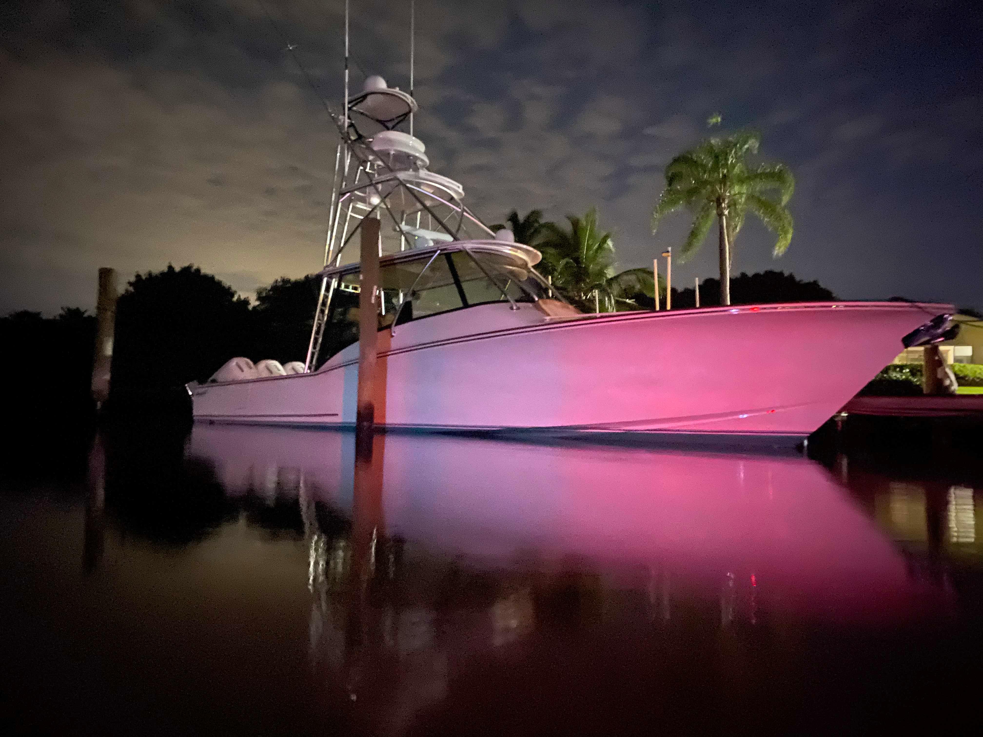 2024 Bonadeo Custom Carolina Walkaround 45 Stuart Florida Boats Com   6188624 20220128121300015 1 XLARGE 