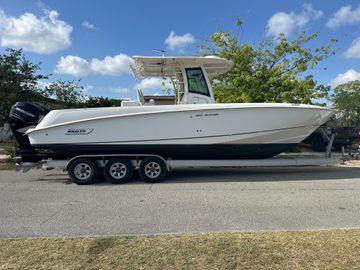 2013 Boston Whaler 320 Outrage