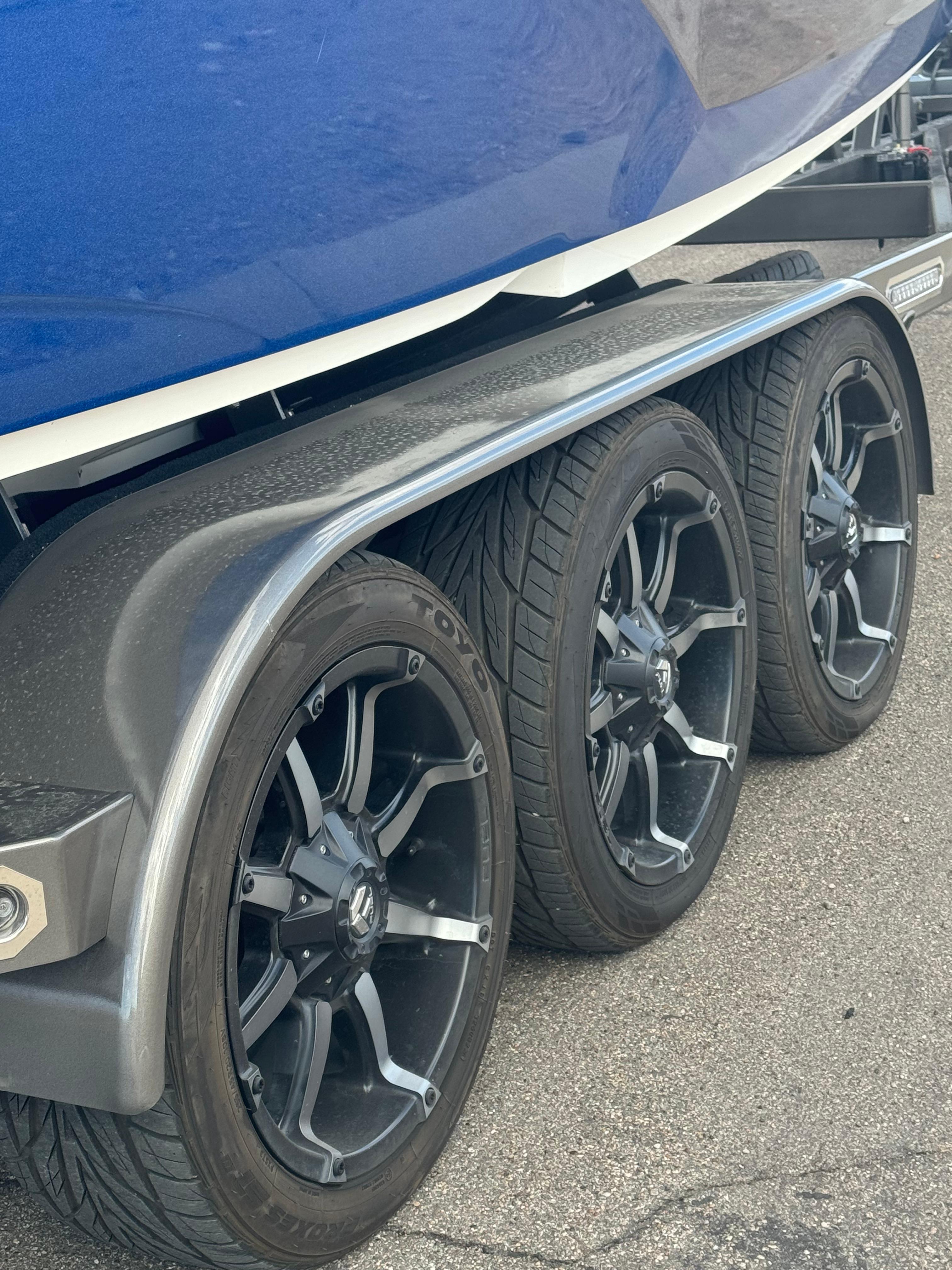 2018 M Boats X23