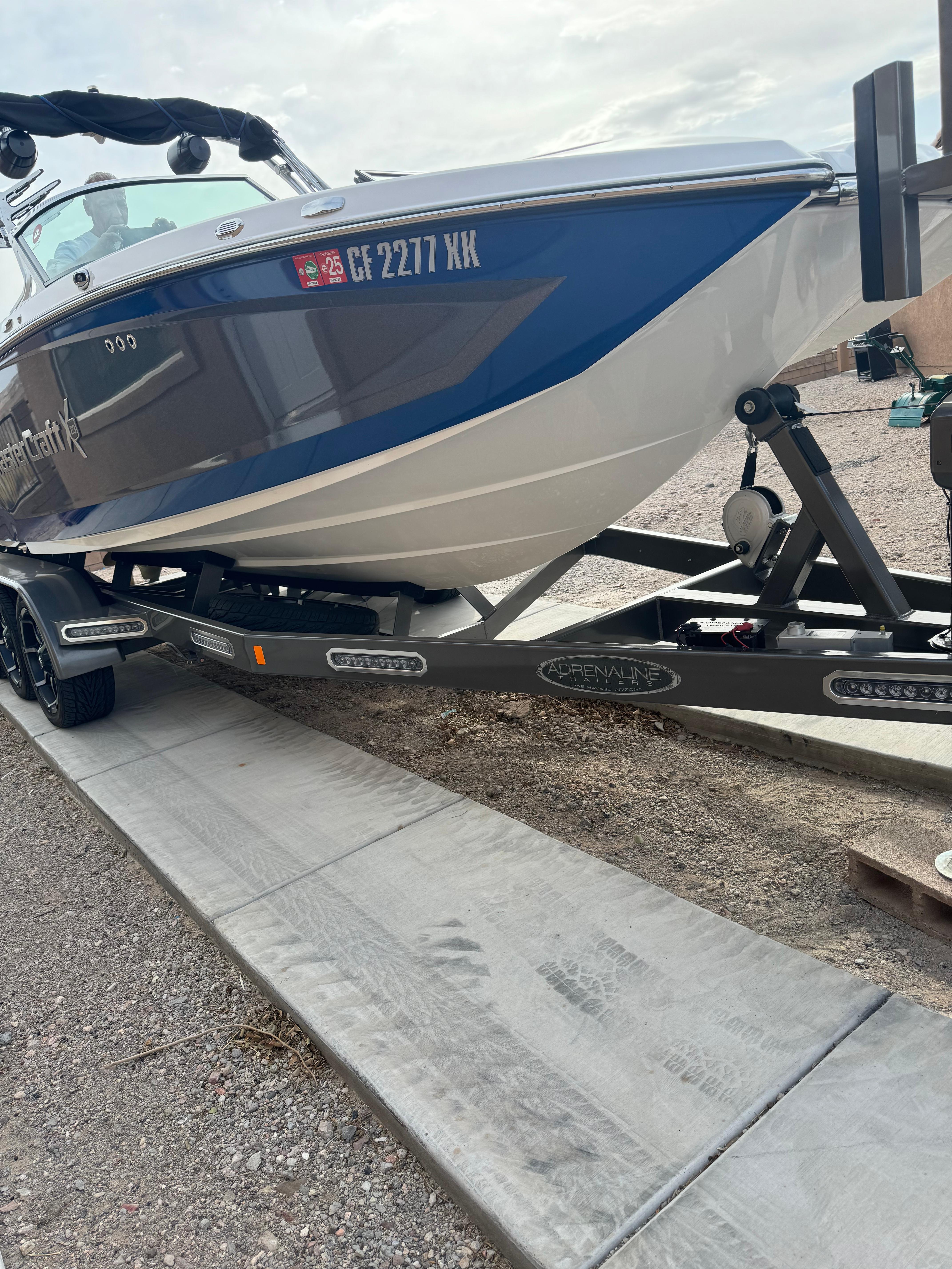 2018 M Boats X23