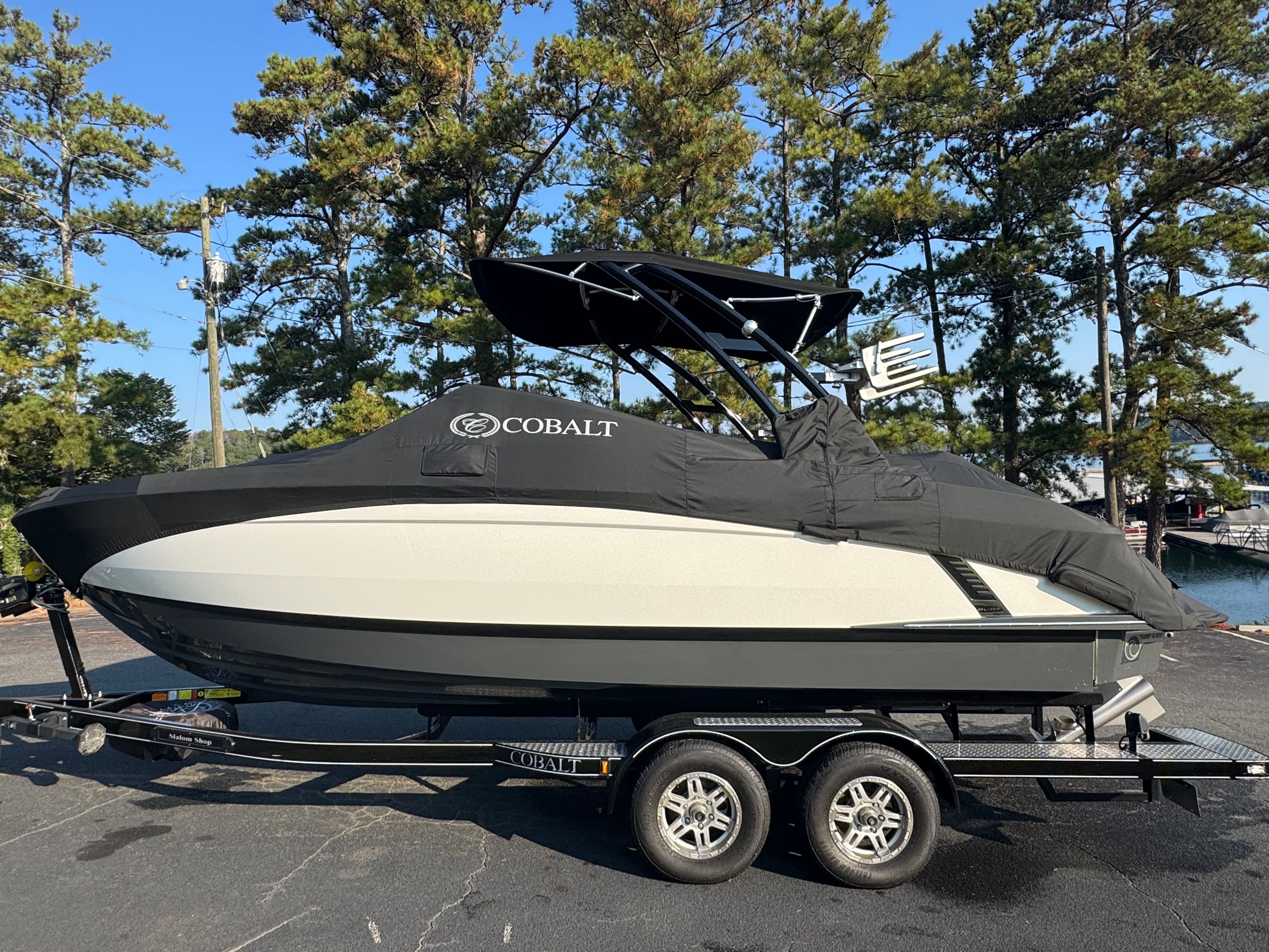 2024 Cobalt R4 Surf