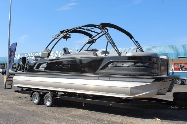 2025 Avalon Excalibur LTD Quad Lounge 25 FT
