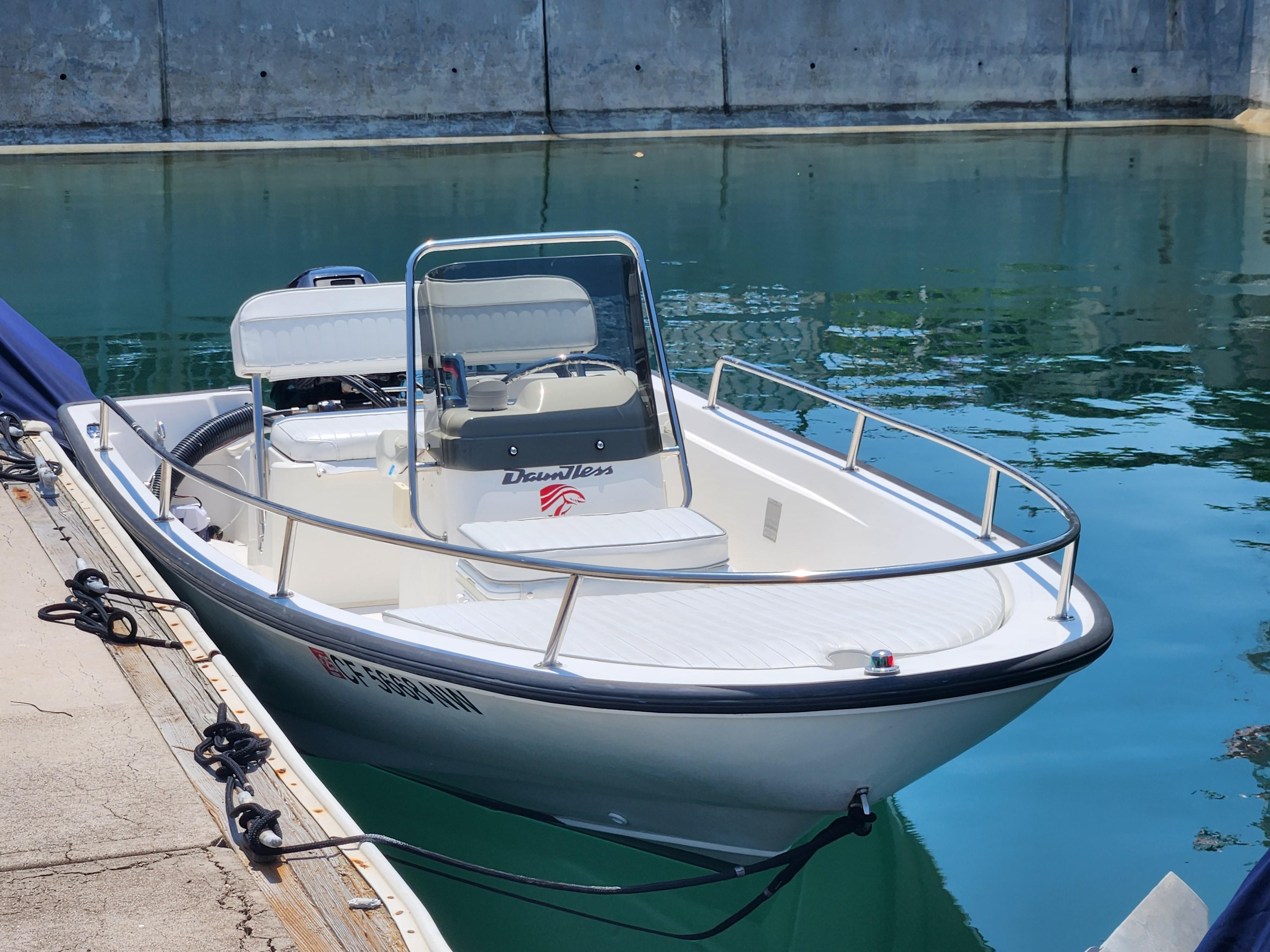 1998 Boston Whaler Dauntless 13