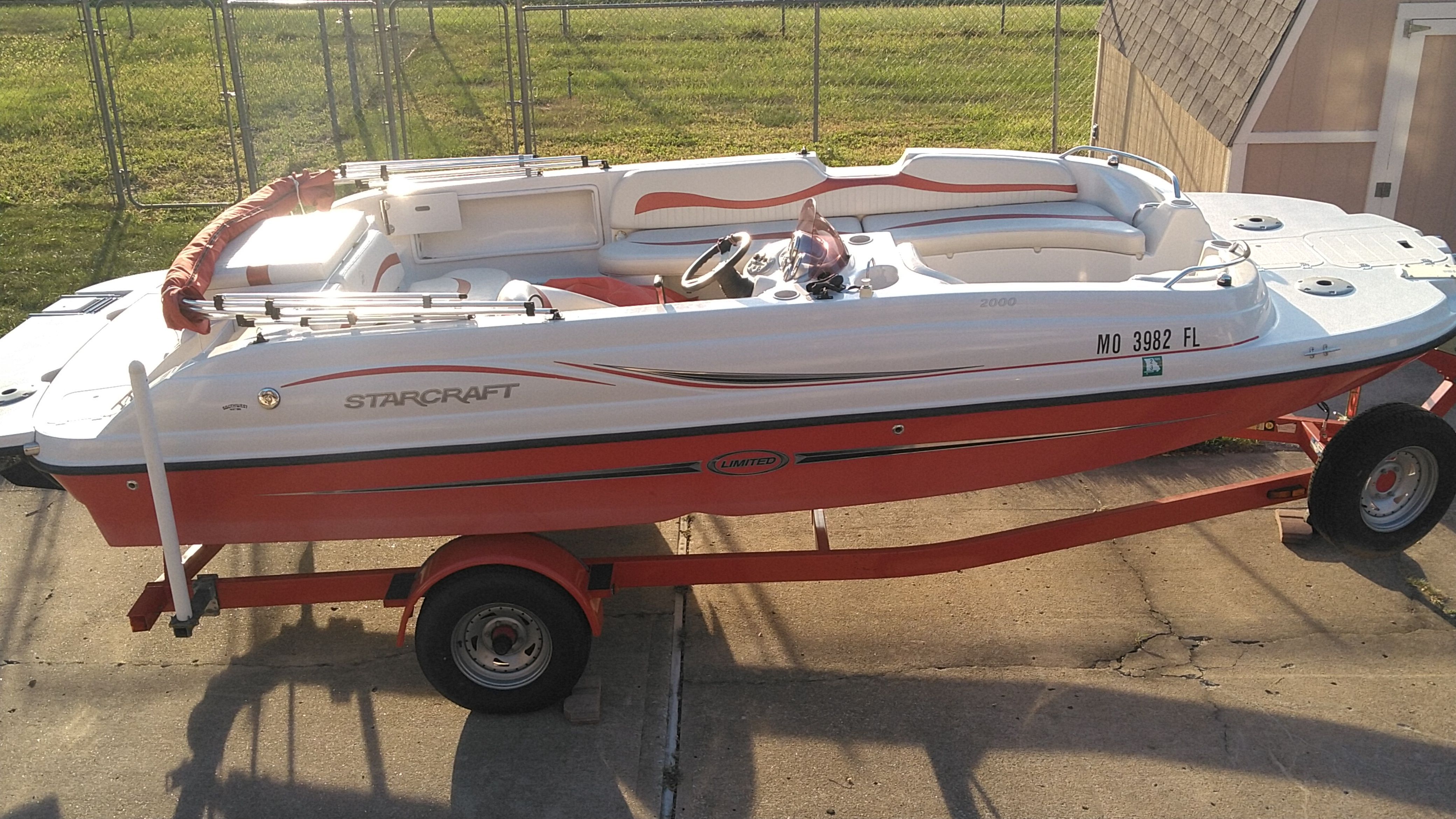 2007 Starcraft 2000 Limited