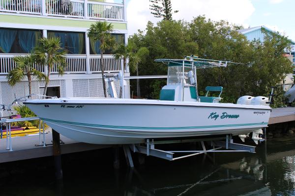 1999 Whitewater 28 Center Console