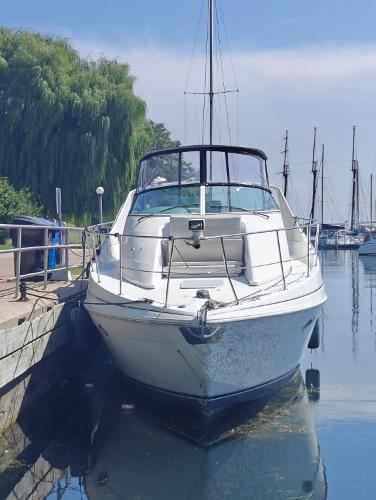 2000 Carver 350 Mariner