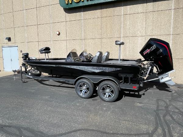 Ranger ALPHA 208 2025 Ranger ALPHA 208 boat on trailer, parked outdoors, side view.