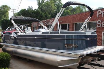 2025 Tahoe Pontoon Cascade Versatile Rear Bench 23'