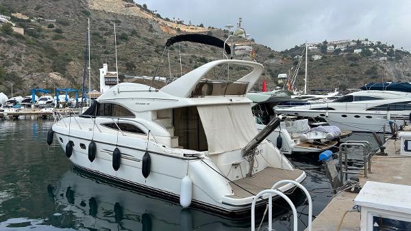 2002 Princess 45 Fly