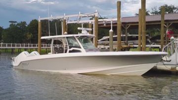2024 Boston Whaler 380 Outrage