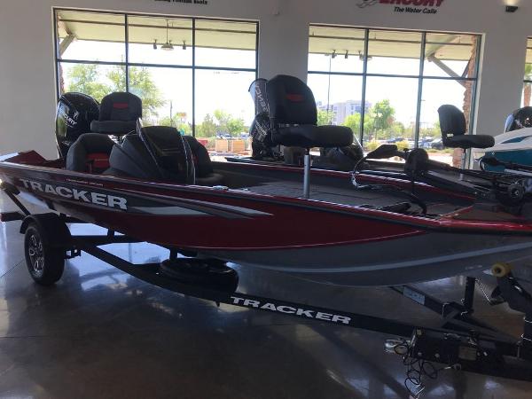 Tracker Pro Team 175