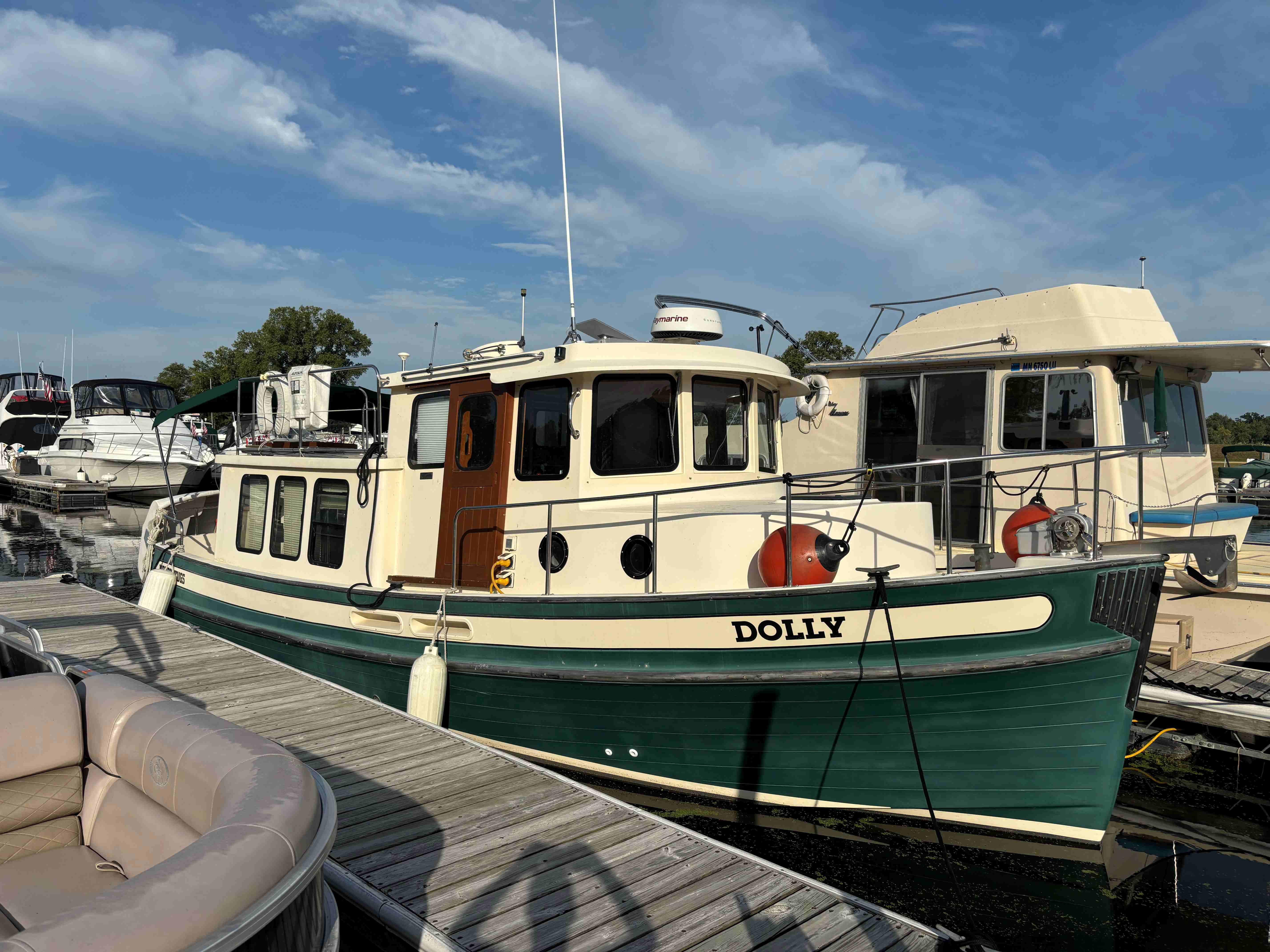 1998 Nordic Tug Pilothouse