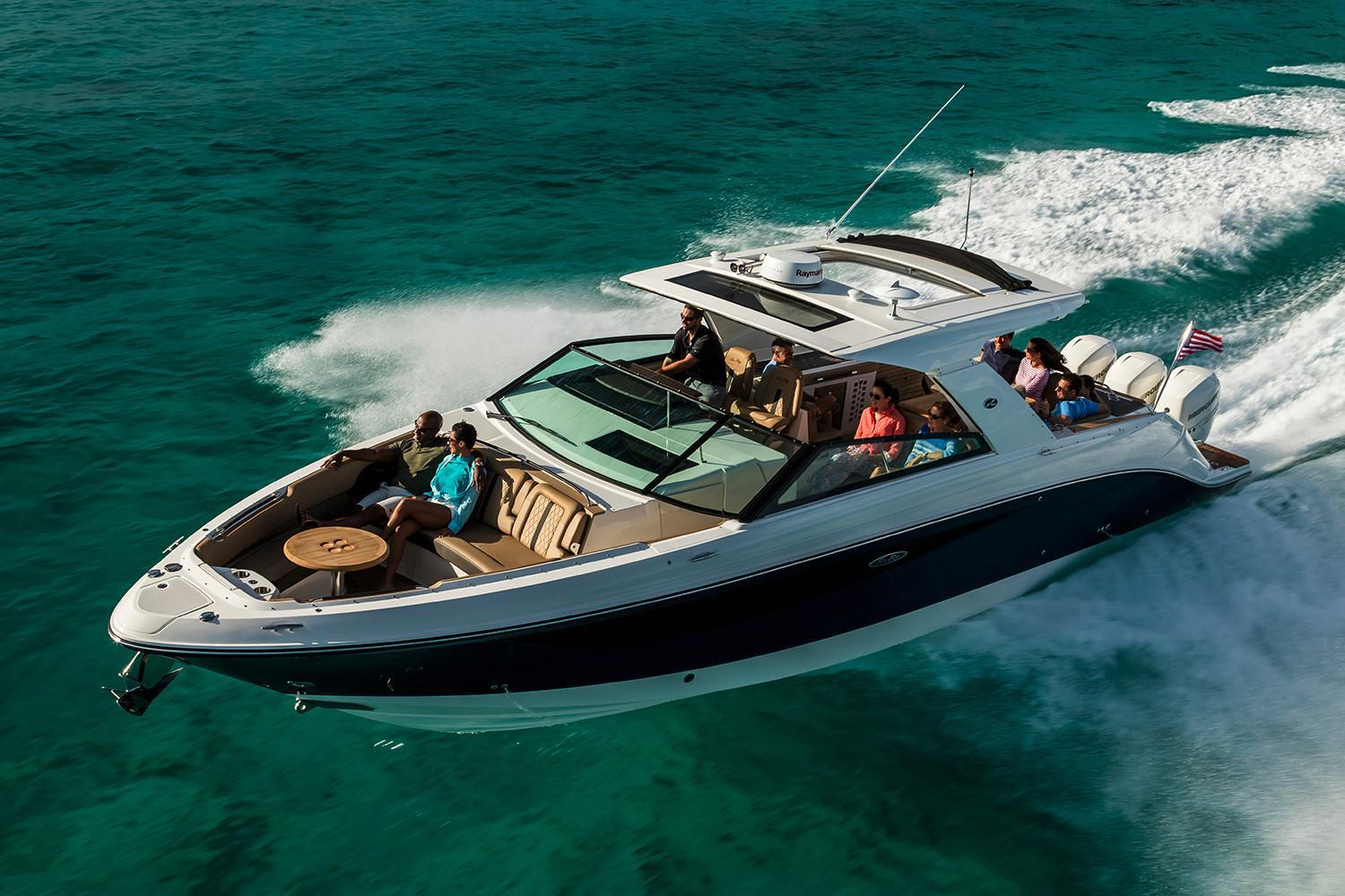 2026 Sea Ray SLX 400 Outboard