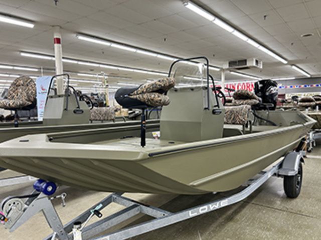 2026 Lowe RX1760 Pathfinder