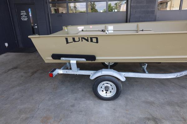2025 Lund SSV-18 Tiller