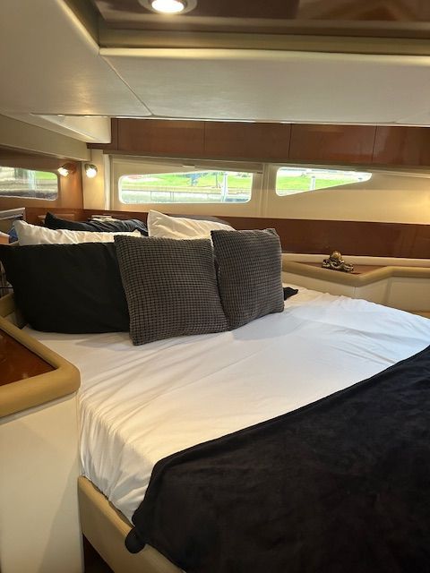 2014 Sea Ray 370 Venture