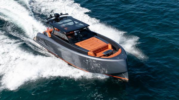 Vanquish Yachts VQ45 2022 Vanquish Yachts VQ45 cruising on open water, showcasing sleek design and luxury features.