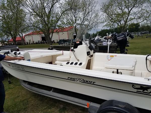 Boats We Love: Mako Pro Skiff 17 - boats.com