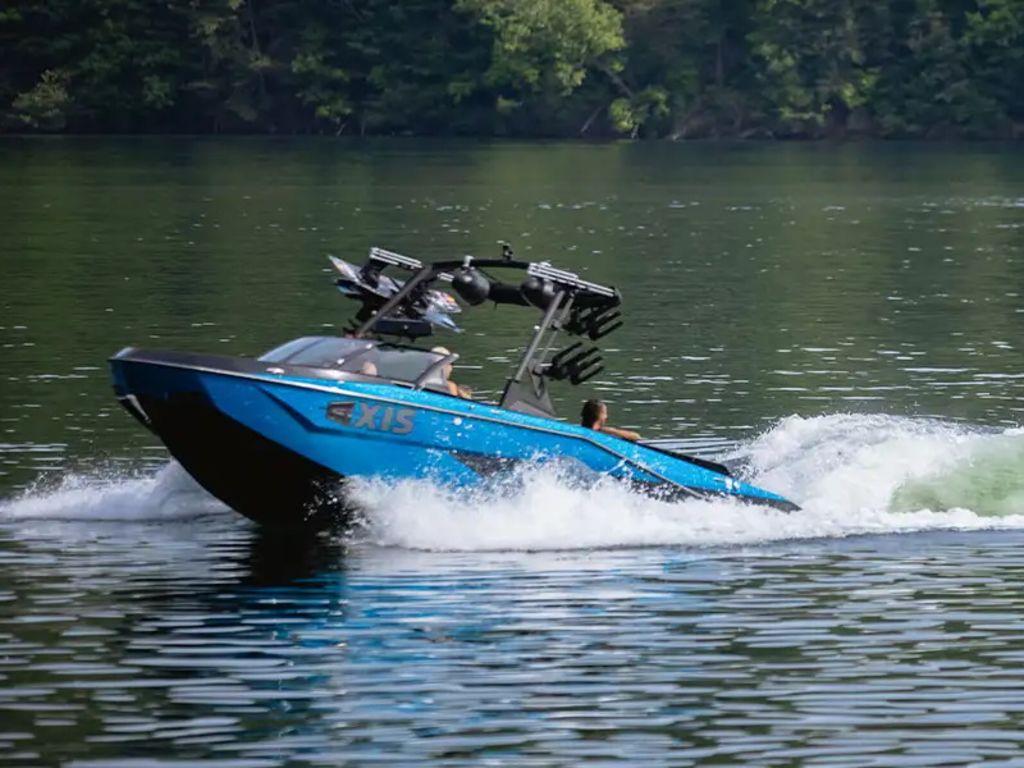 Axis Wake Research T250
