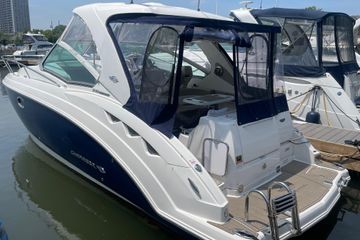 2016 Chaparral 310 Signature