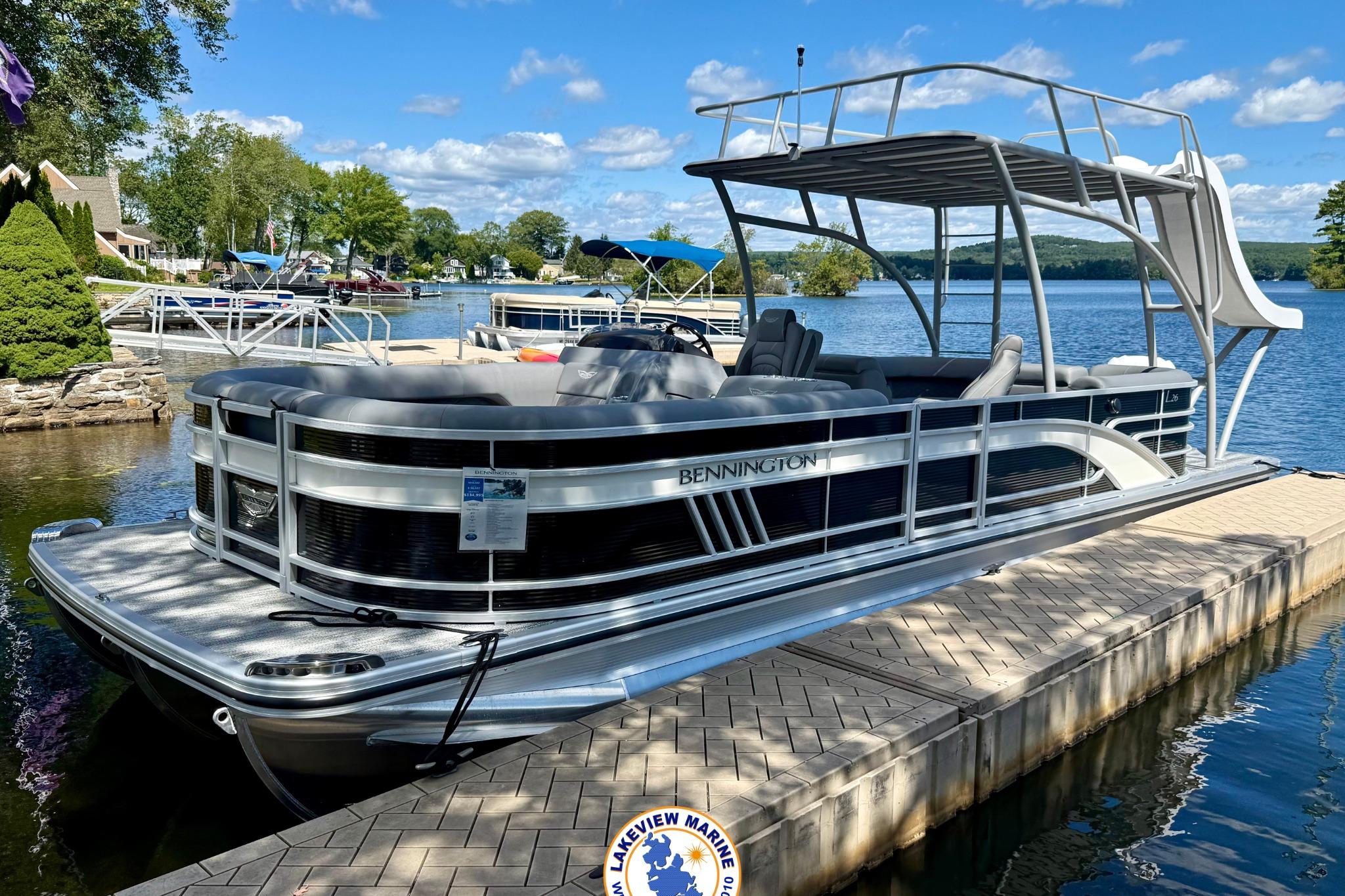 2025 Bennington 26 LSRTD