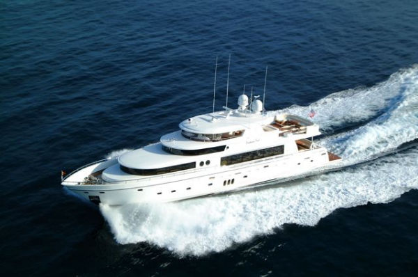 Johnson 110 Motor Yacht Photo 1