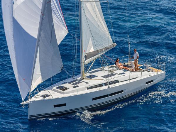 2025 Hanse 410