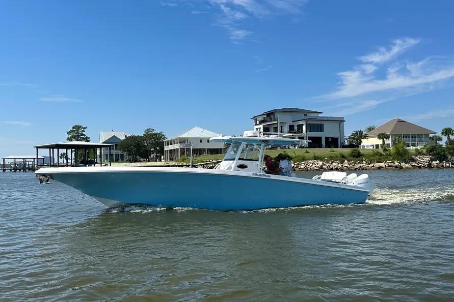 2021 Fountain 38 CC
