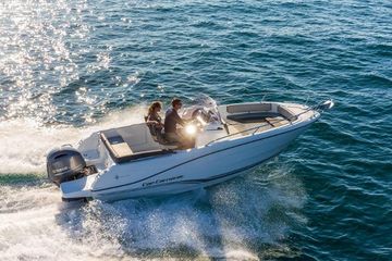 2025 Jeanneau CAP CAMARAT 6.5 CC Série 3