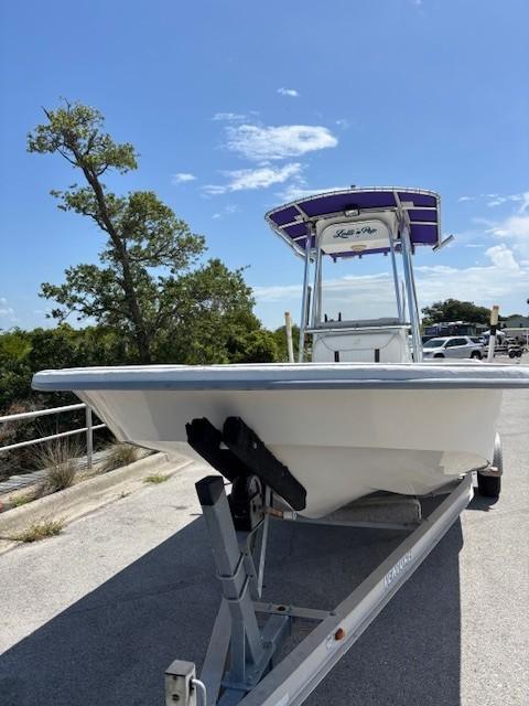 2008 Carolina Skiff 218DLV