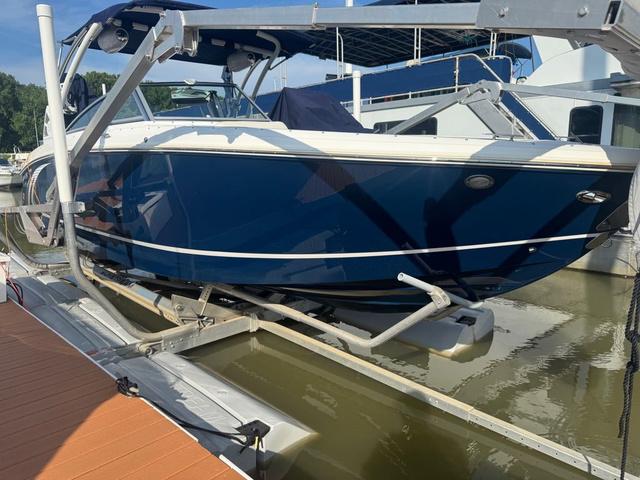 2019 Cobalt R7 Surf