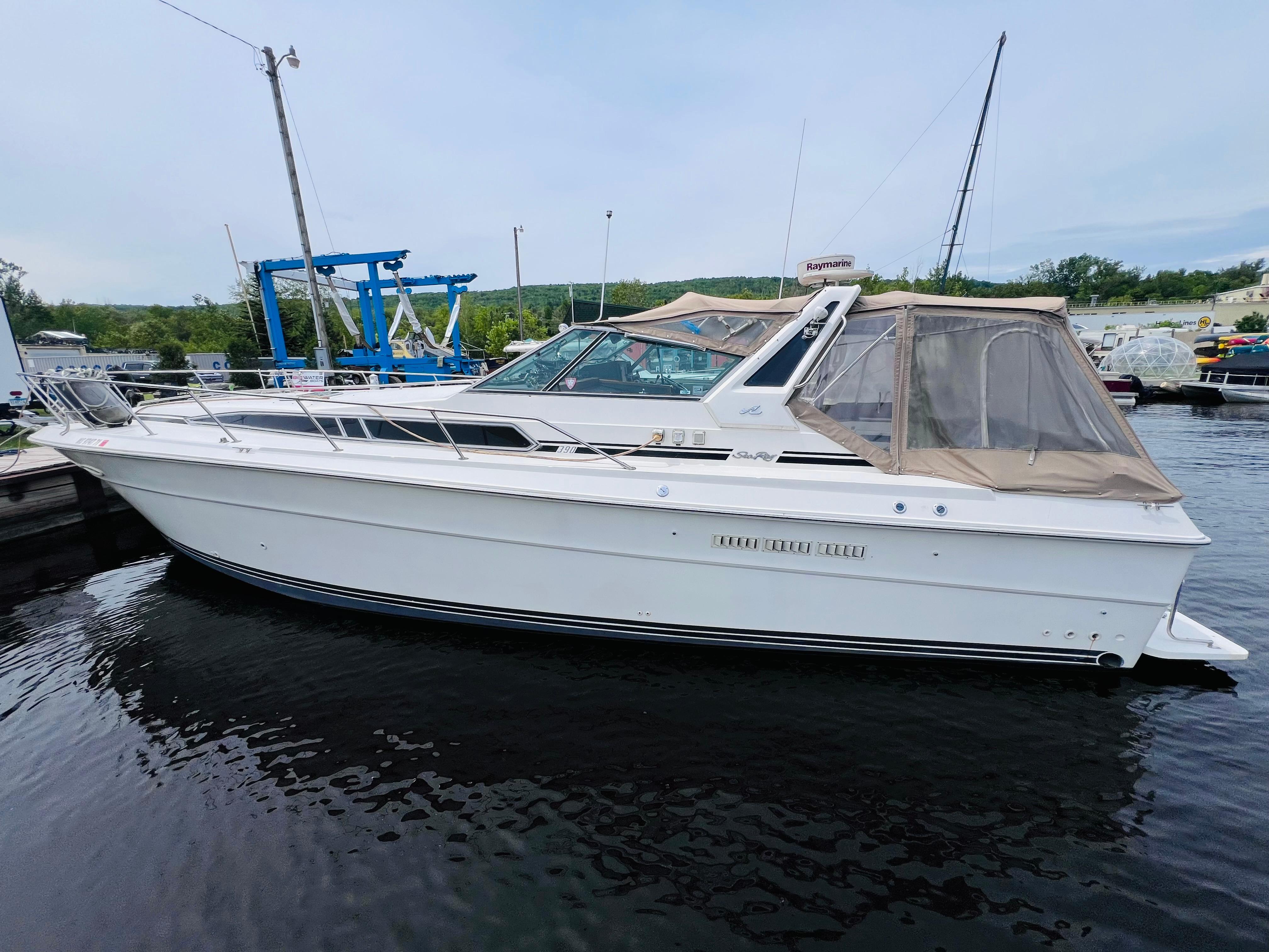 1991 Sea Ray 390 Express Cruiser
