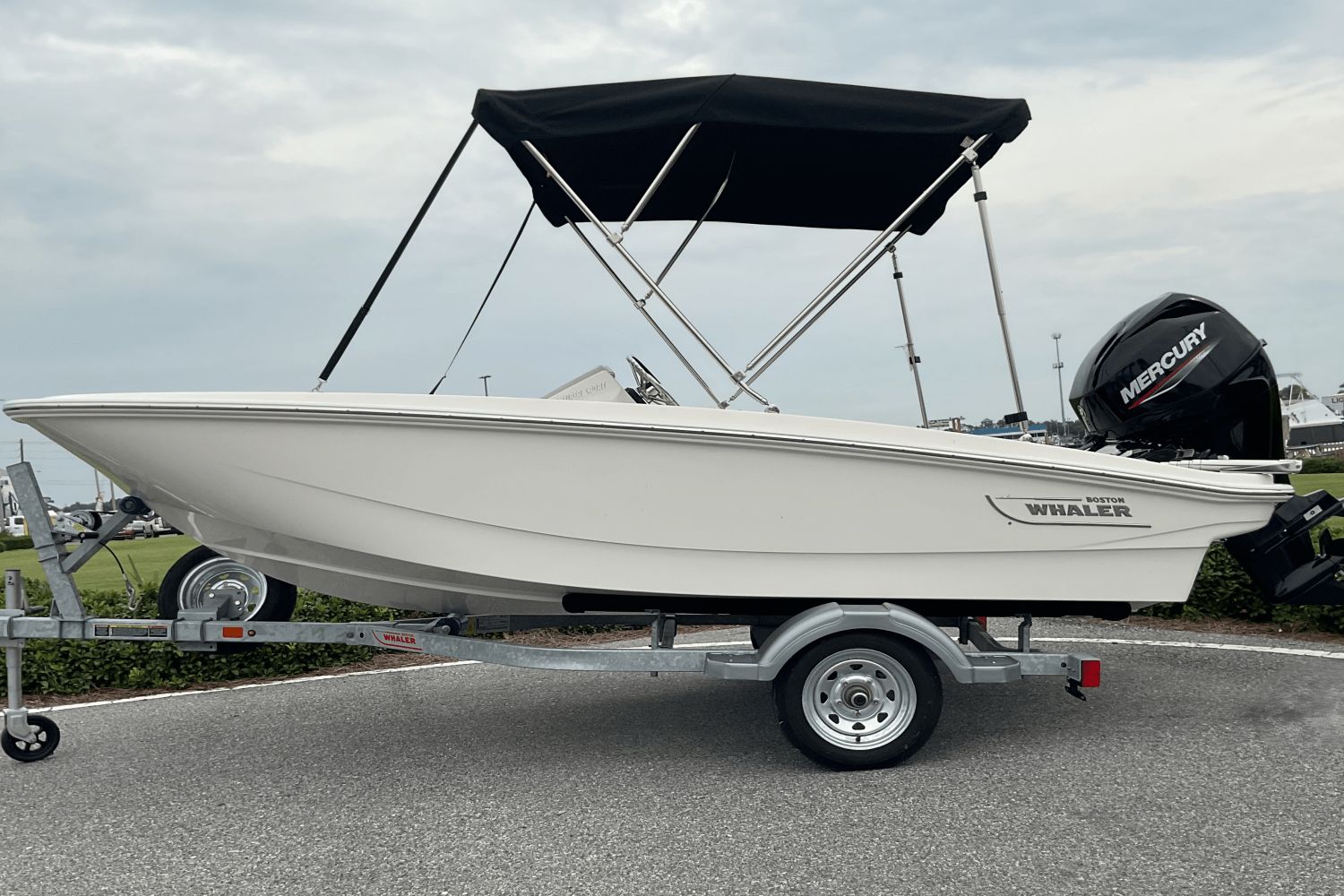 2025 Boston Whaler 130 Super Sport