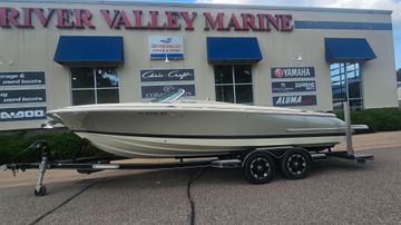 2016 Chris-Craft Launch 27
