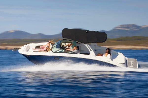 Sea Ray SDX 270 Manufacturer Provided Image