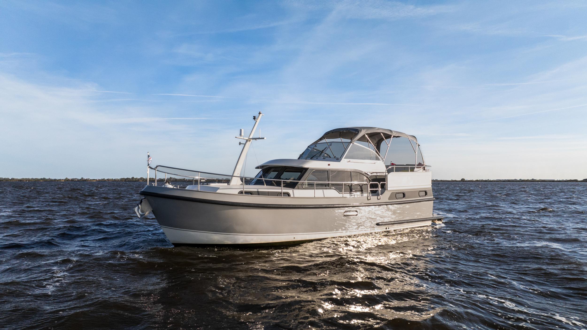 2022 Linssen 35 SL AC