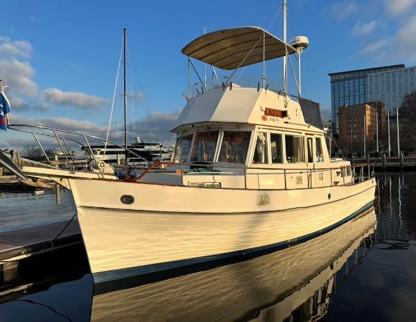 1988 Grand Banks 36 Classic